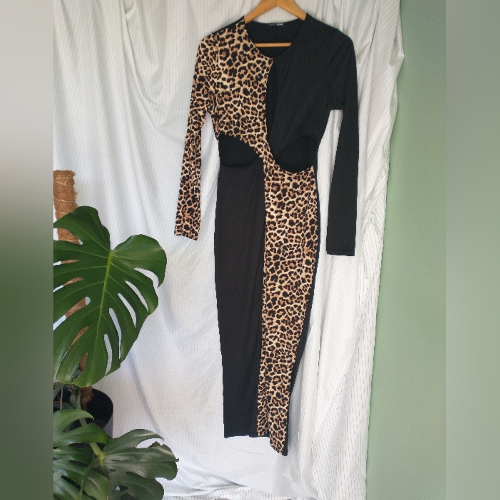 Women's fashionnova shirts"just a little bit cut out dress" - Picture 7 of 10